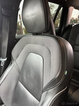 Volvo V60 D3 R-Design A/T - 3