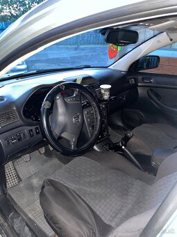 Predám Toyota Avensis T25 2.0 D - 3