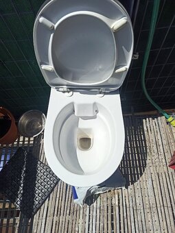 WC misa - 3