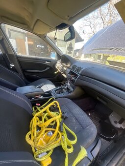 Rozpredam e46 320d na diely 100kw - 3