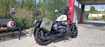 Yamaha XV950 - 3