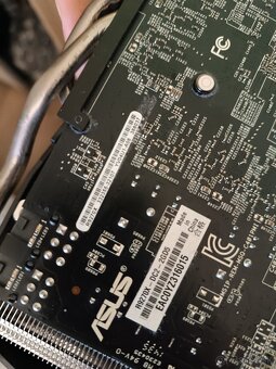 Asus R9 270x 2gb - 3
