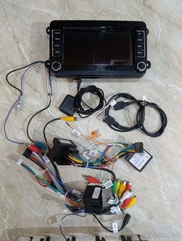 Podofo A3040 2DIN autoradio Octavia 2 - 3