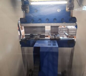 Použitý ohraňovací lis Trumpf TrumaBend V50, r. v. 2001 - 3