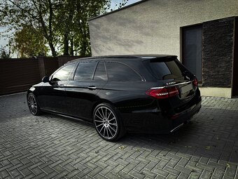 Mercedes-Benz E220d 4matic AMG-line - 3