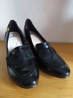 Dámske topánky na podpätku - 3