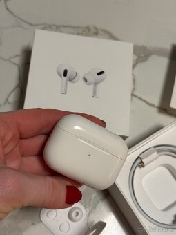 Apple AirPods Pro 1 - super stav - 3