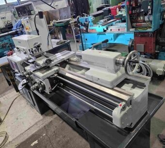 Nabízíme soustruh SV 18 RA/1000 - 3