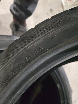 Letné Pneu Hankook 265/40 R20 - 3
