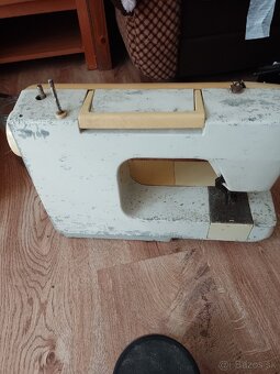 Šijací stroj Toyota - 3