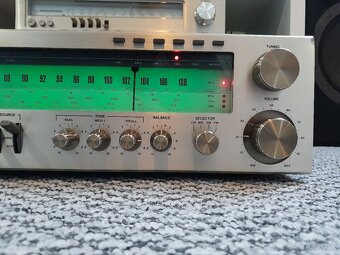 Vintage ITT HiFi 8032B Receiver - 3
