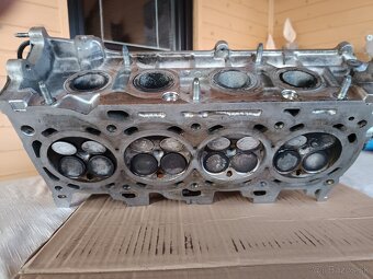 Hlava motora Toyota - 3