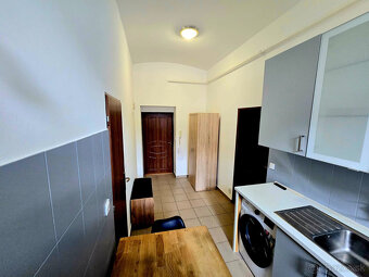 Predaj 1 izbový byt Zehnhaus, Palariková 1 - 3
