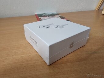 AirPods 4 ANC - 3