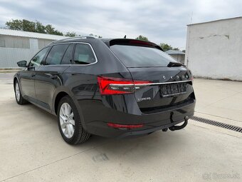 Skoda Superb Combi 2.0 TDI 140kw - 3