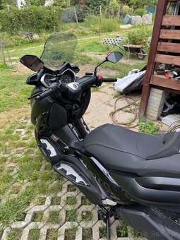 Yamaha X-Max 300 Iron Max (2019) – 13 800 km - 3