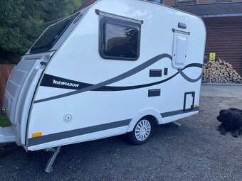 Predám obytný príves NIEWIADÓW N Cross mini. - 3