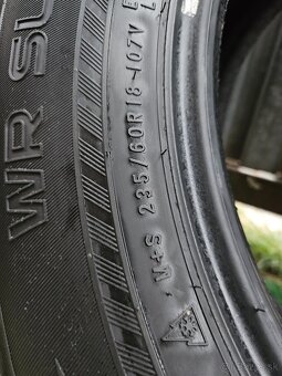2 ks zimné pneu NOKIAN WR SUV4 - 235/60 r18 107V - 3