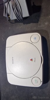 PS ONE + zdroj - 3