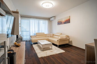 Na predaj 3-izbový byt v Senci na Slávičej ulici - 3