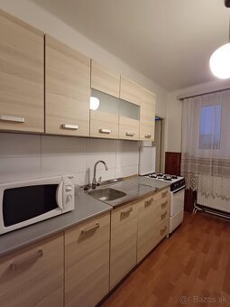 Prenájom - 3izbový byt Sečovce - 3