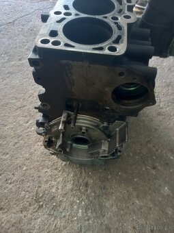 2.0 TDI CFF,CFG Blok motora - 3