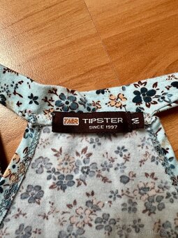 Letné tričko s kvietkami, M - 3