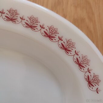 Servírovacia misa - 3