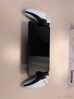 Playstation Portal - 3