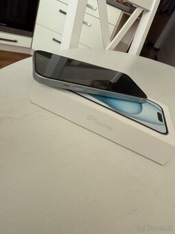 iPhone 15 128GB - 3