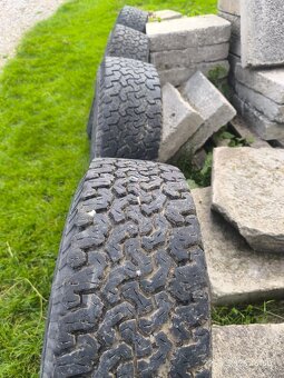 225/65 r17 - 3