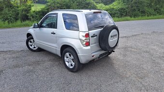 Suzuki Grand Vitara 1.6 VX - 3