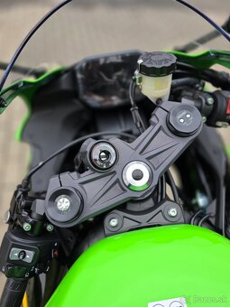 Kawasaki Ninja ZX-6R 2025 zelená - 3