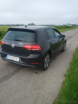 e-golf - 3