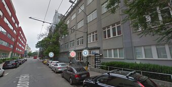Administratívne priestory na Cintorínskej ulici – Staré Mest - 3