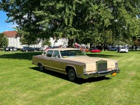 Svadba, foto, filmy - Lincoln Continental (1978) - 3