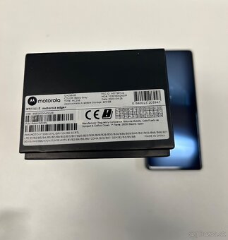 Motorola Edge + / 256GB - ako nový - 3
