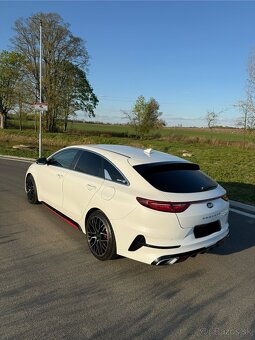 Kia Proceed 1.6 T-GDi GT A/T 150 kW 2021 - 3