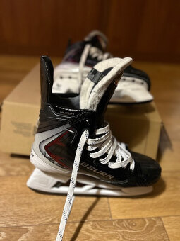 Predám Korčule Bauer Vapor FLY40 - 3