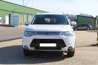 Mitsubishi Outlander 2.2 DI-D Instyle - 3