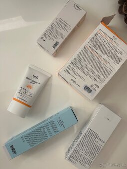 Opaľovacie krémy - SPF50 - 3