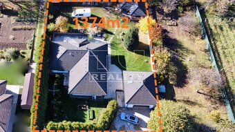 5i RD v Báhoni s garážou a krásnym pozemkom 1 374 m2 v... - 3