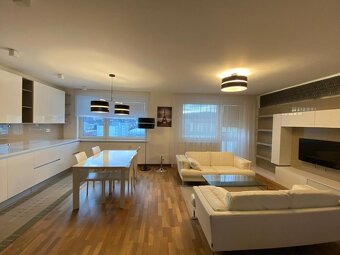 Stylovy 3-izbovy byt v Dubravke na prenajom - 3