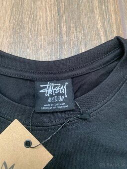 Čierne stussy tričko - 3