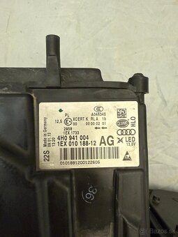 Svetlo Audi A8 D4 - 3