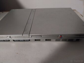 Ps2 konzola - 3
