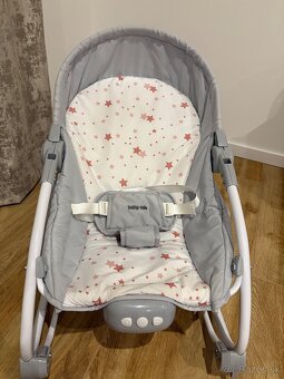 Predám húpacieho kresielko pre bábätko - 3