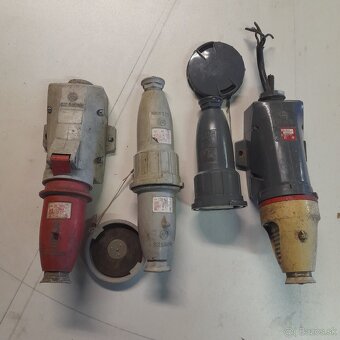 Elektro material - 3