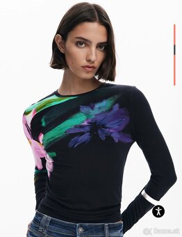 Dámske tričko Desigual - 3