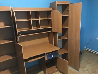 Na predaj: Nábytková zostava do detskej/študentskej izby - 3